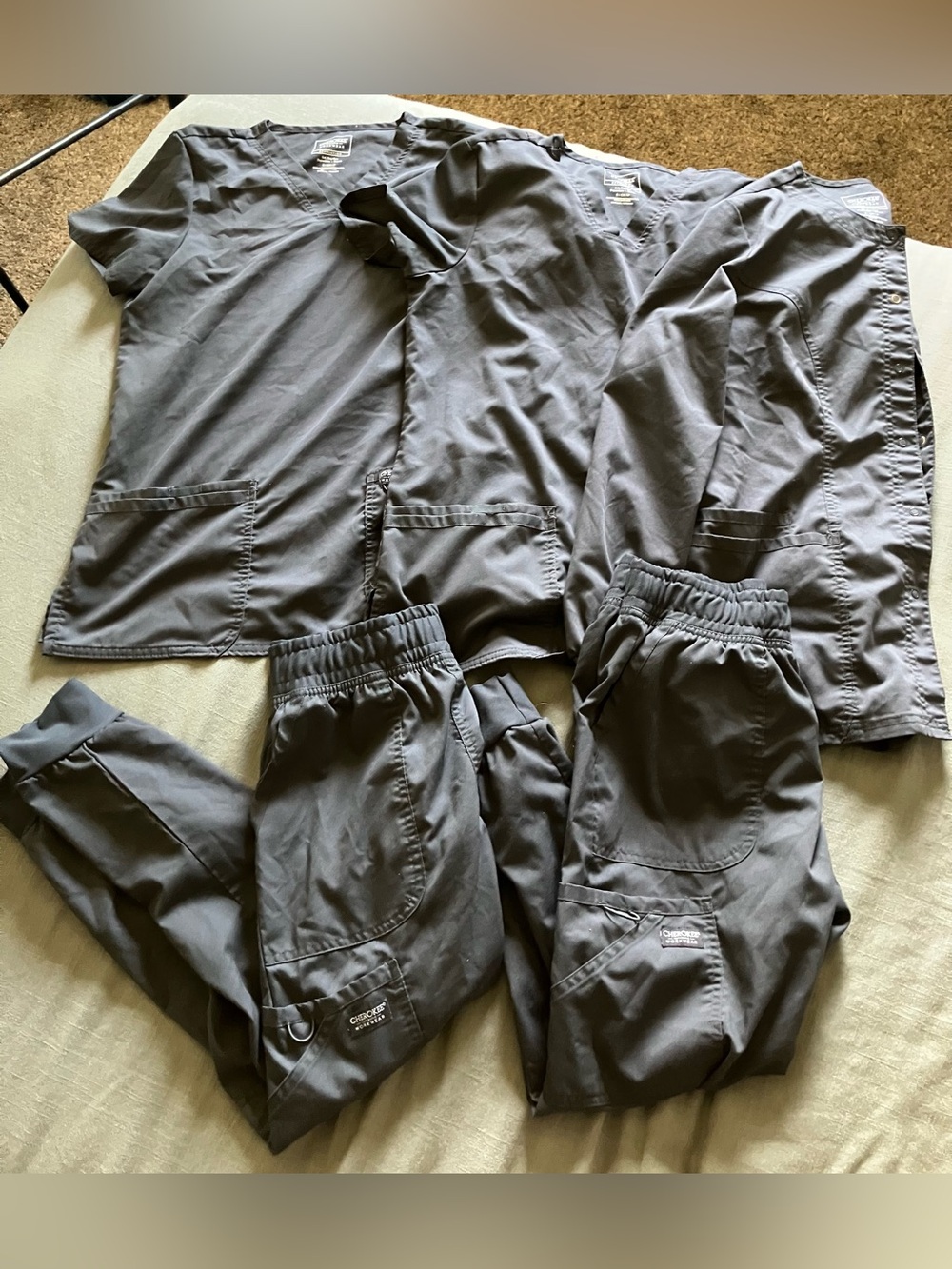 Cherokee 5 piece Gray Scrub Set